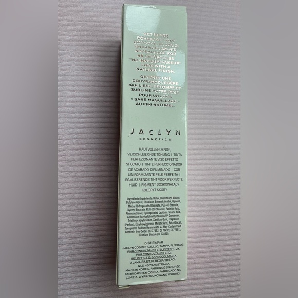Jaclyn Cosmetics Skin Tint Perfecting Blurring Foundation Shade DEEP - Picture 6 of 8